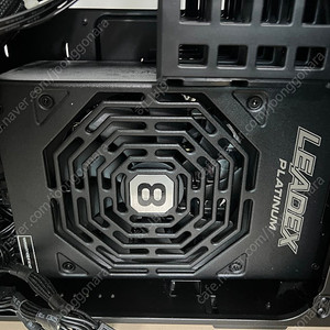 슈퍼 플라워 SF-2000F14HP LEADEX PLATINUM 파워 + 커세어 air 540 케이스