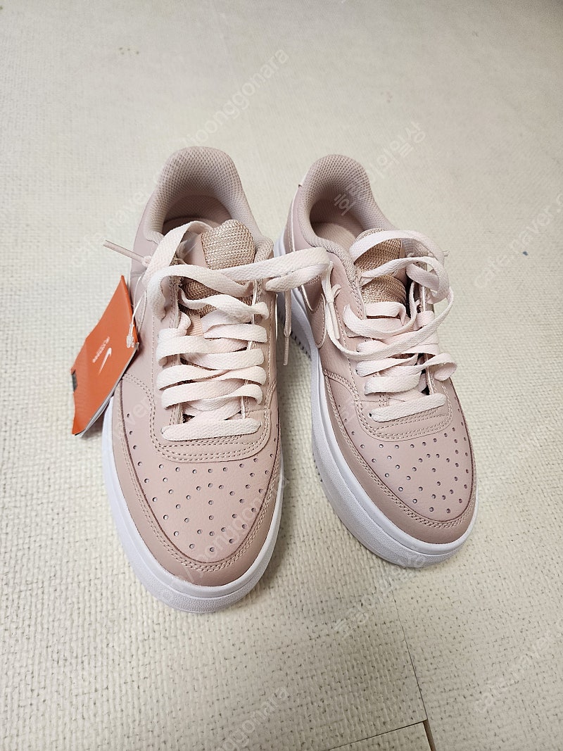 (나이키 운동화 240)나이키 코트 비전 알타 dm0113-600
