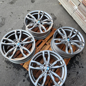 BMW 20인치 434m 순정 정품휠 팝니다 f10 f바디용 tpms포함