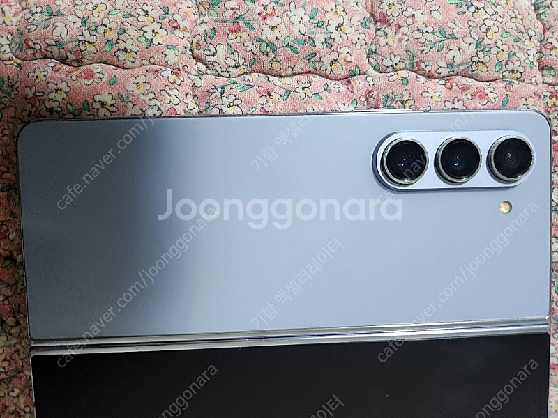 갤럭시 Z 폴드5 512GB 자급제 팝니다--2