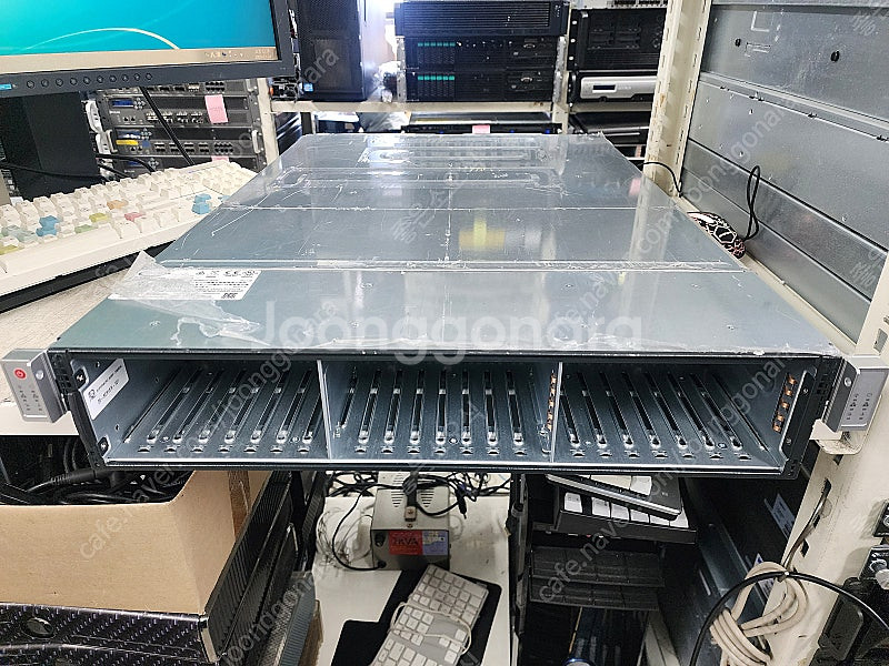 슈퍼마이크로 2029P-DN2R24L 2노드 4CPU ...--0