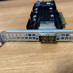 DELL H840 어레이 카드