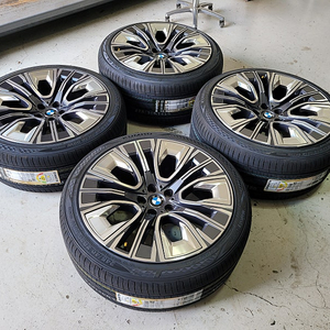 <판매> BMW G바디 퓨어엑셀런스 906M 20인치 휠타이어 한대분