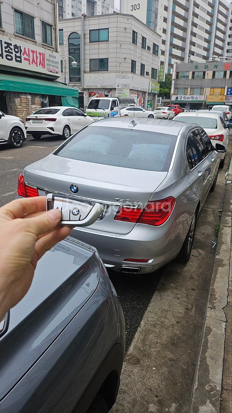 [판매] BMW 7시리즈 10년식 구형 키 분실 걱정 ...--4