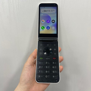 81031 스타일폴더폰 화이트 부산 중고폰 팝니다 6만원