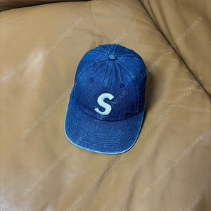Supreme 슈프림 데님 S로고 6패널 볼캡 모자 (Washed Denim)