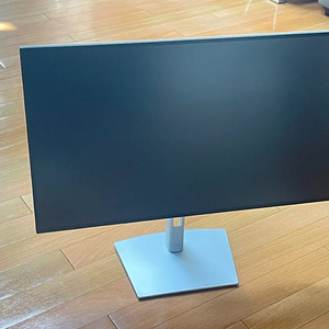 델 dell u2722de qhd 모니터 팝니다