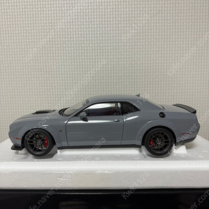 1:18 오토아트 닷지 챌린저 R/T 스캣팩