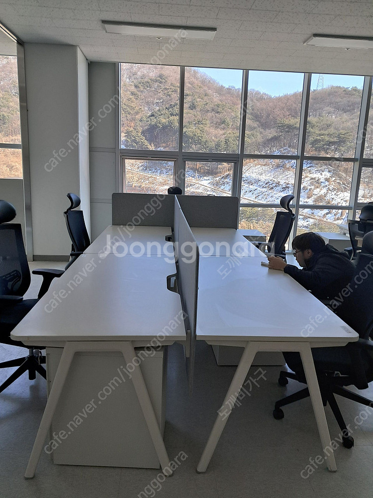 [판매] (완전신품급) 퍼시스 인에이블책상 시디즈의자 ...--1