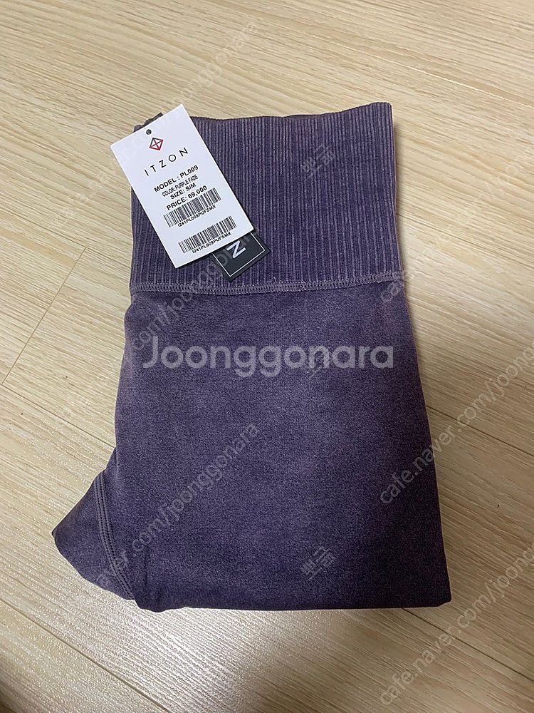 잇존어패럴 레깅스--0