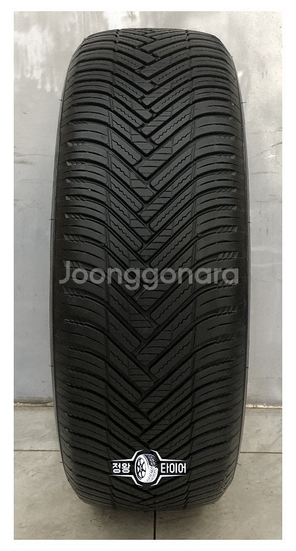 중고타이어 한국타이어 키너지4S2X 235/55R19 ...--0