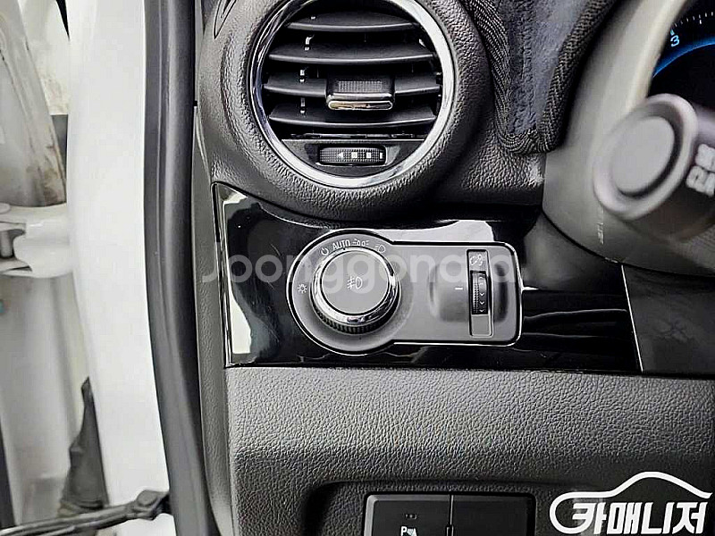 [쉐보레]올란도 LPGI LT 세이프티팩 2017 년 중고차 ★군미필,저신용자 전용 할부★--9