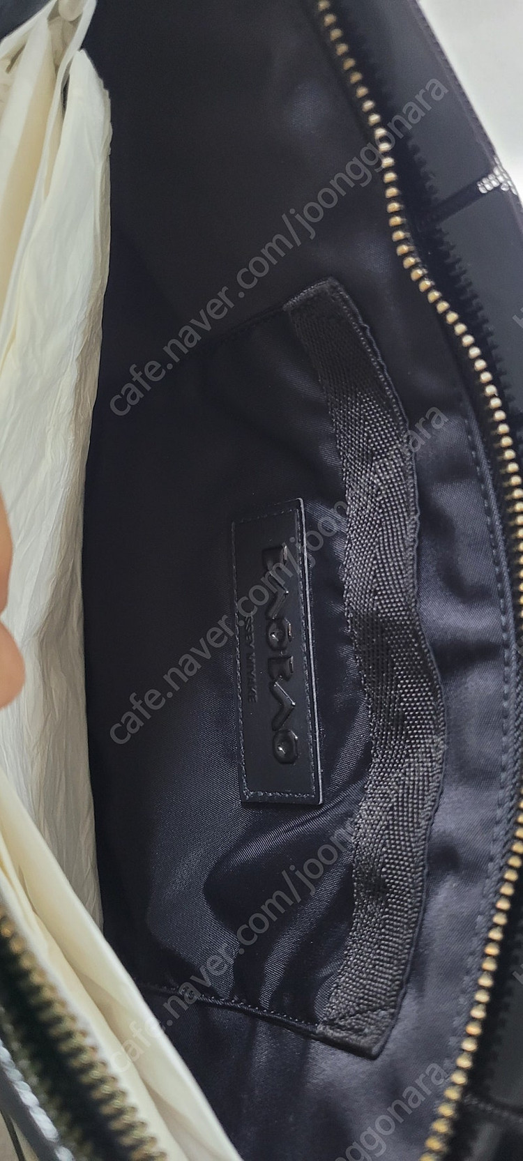 바오바오 클러치겸 크로스백 블랙 유광(상태좋음) 이미지