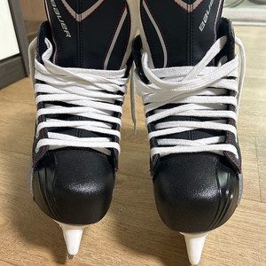 아이스하키 스케이트 BAUER