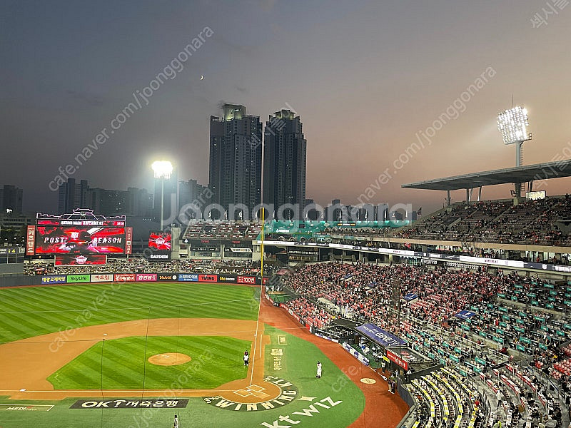 5/16 LG vs KT 1루 오렌지석 통로 2연석--0