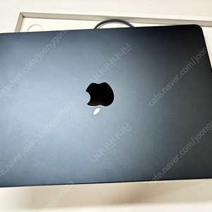 2024 맥북에어 m3 13인치 256GB 신동품
