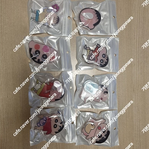 짱구피규어 피규어 포차코 산리오 장난감 카와이 수저 포크 방수팩 쿠로미 대형 쇼퍼백 쇼핑백 맹구 짱구키링 마멜접시 식기 휴대폰 거치대 그립톡 짱구모기패치 치이카와 먼작 일본스티커