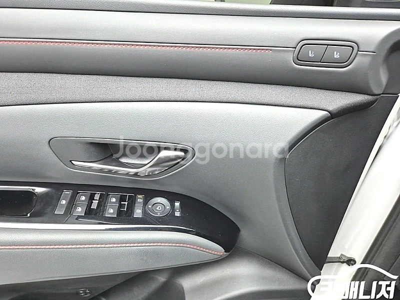 더 뉴 투싼 (NX4) 가솔린 1.6 터보 4WD N ...--7