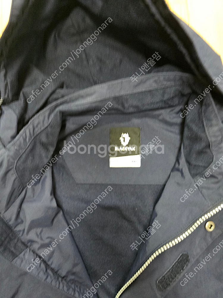 블랙야크바람막이(145)--1
