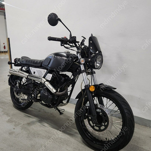 20년식 부캐너125 (5천키로) 판매합니다.