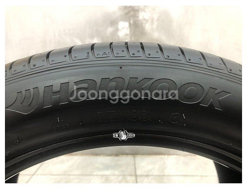 중고타이어 한국타이어 벤투스 S2AS 275/40R18...--2