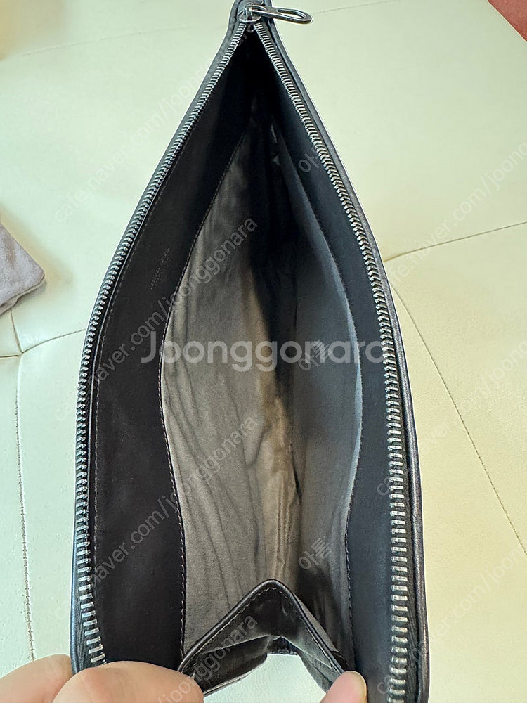 보테가베네타 도큐먼트 클러치 L(34x24) 상태A--1