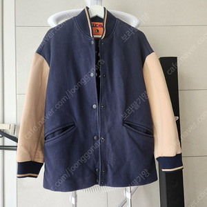 럭키슈에뜨 야구점퍼 프리사이즈