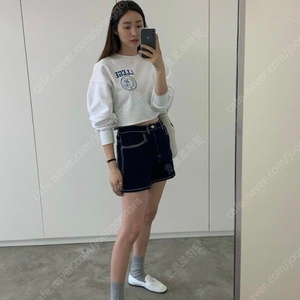렉토 차정원 크롭 맨투맨