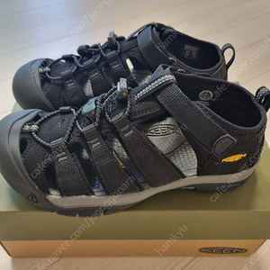 keen 킨 키즈 뉴포트 샌들 225 블랙 새상품