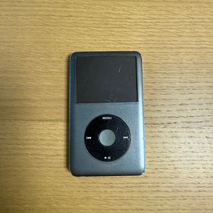 아이팟 클래식 120GB/ 뱅앤올룹슨A8 이어폰