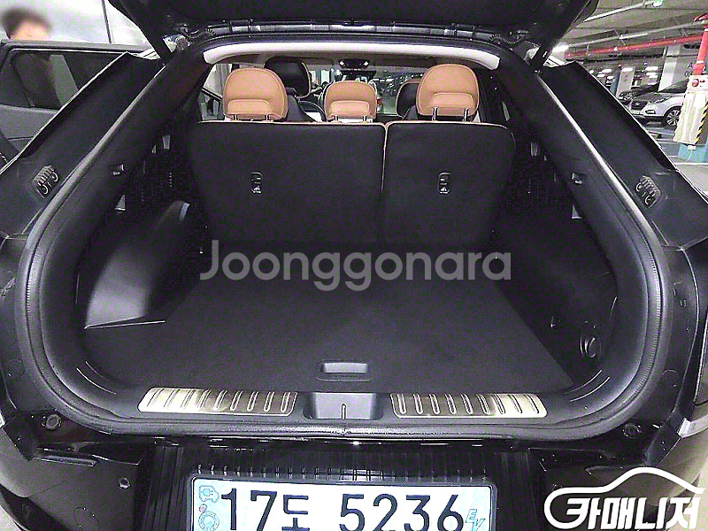 [기아]EV6 롱레인지 AWD 어스 2023 년 중고차 ◆최고의 서비스◆투명한 마인드◆ 중고--7