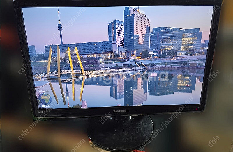 삼성 24인치 LED 모니터 S24A350T 팝니다--0