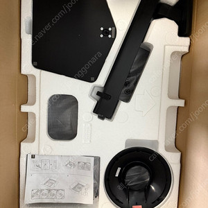 삼성 게이밍모니터 G5 S32DG500 팝니다.