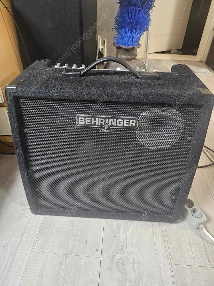 베링거 K1800FX 180W 12인치 액티브스피커 행사용스피커 이미지