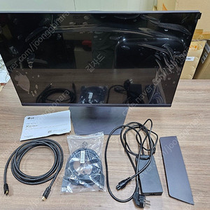 LG전자 울트라기어 27G850A 27인치 나노ips블랙 모니터 팝니다.