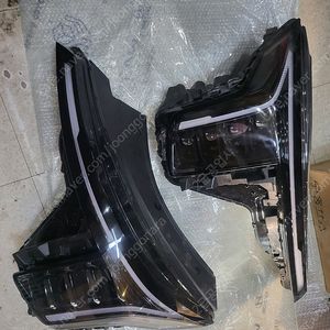 더뉴카니발 카니발 ka4 페리 신형 풀엘이디 fullled 라이트 헤드램프 팝니다