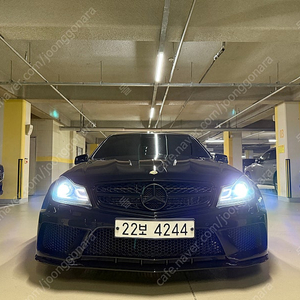 벤츠w204c63amg 블랙시리즈풀바디킷