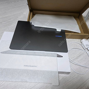 갤럭시북5프로 NT965XHW-A51A 판매(3일만에 재판매+윈도우11설치완료+추가256 SSD+키스킨)