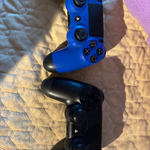 ps4 본체 및 게임 타이틀 18개