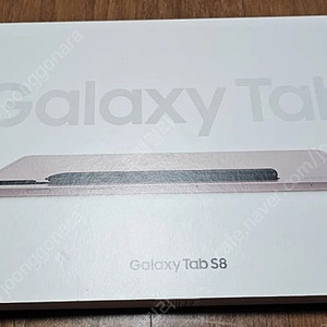 갤럭시탭S8 SM-X700 wifi 128G 모델입니다