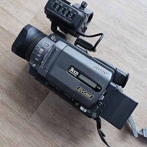 SONY 소니 캠코더 DSR-PDX10 6mm (직거래,택배)