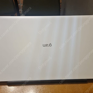LG 그램 15인치 15Z990 (i3-8145U, 16GB)
