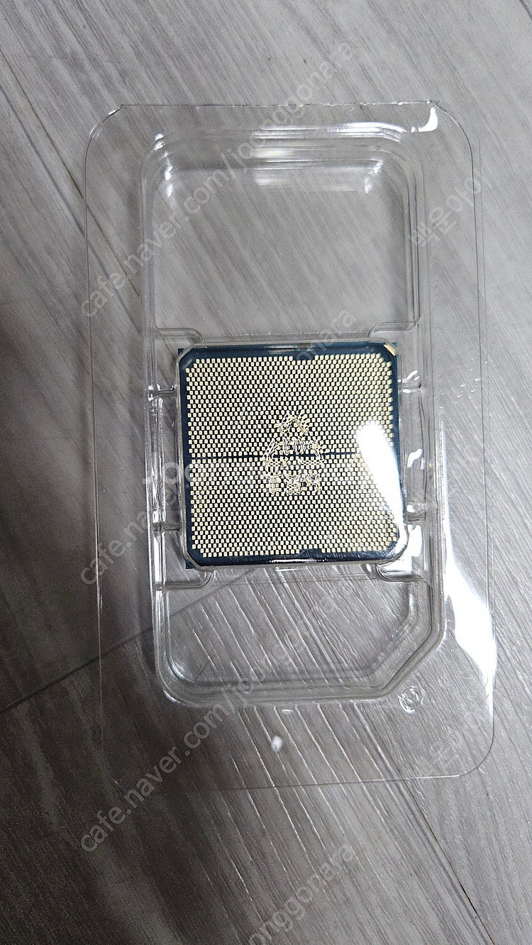 라이젠 9700x CPU 판매합니다.--1