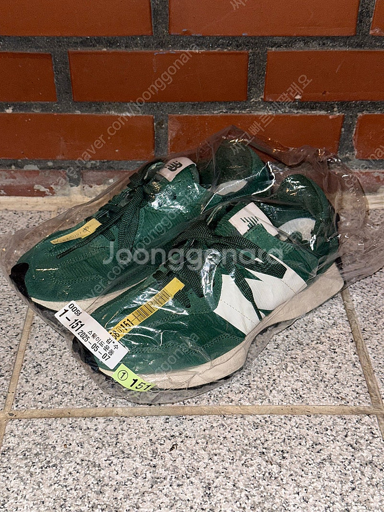 뉴발란스 스니커즈 327 그린 270--2