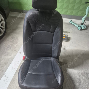 티볼리 운전석 열선 수동 시트