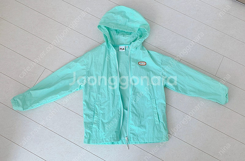 FILA 민트 아동 바람막이(130사이즈)--0