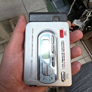 파나소닉 워크맨 RQ-SX97F 판매합니다