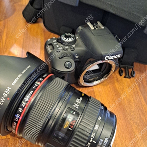 DSLR 케논카메라 + 렌즈+ 스트로버