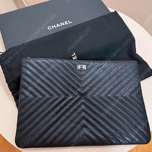 샤넬 2.55 빈티지 쉐브론 클러치 라지