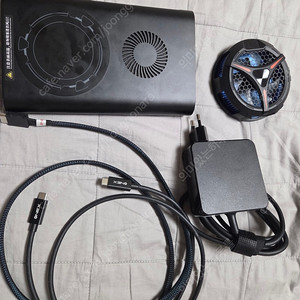 onexgpu 7600m xt 팝니다